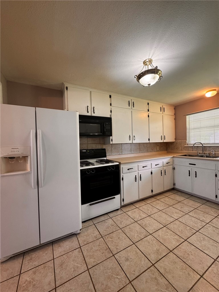 Olivewood Sub Unit 1 Rogers - Residential Lease