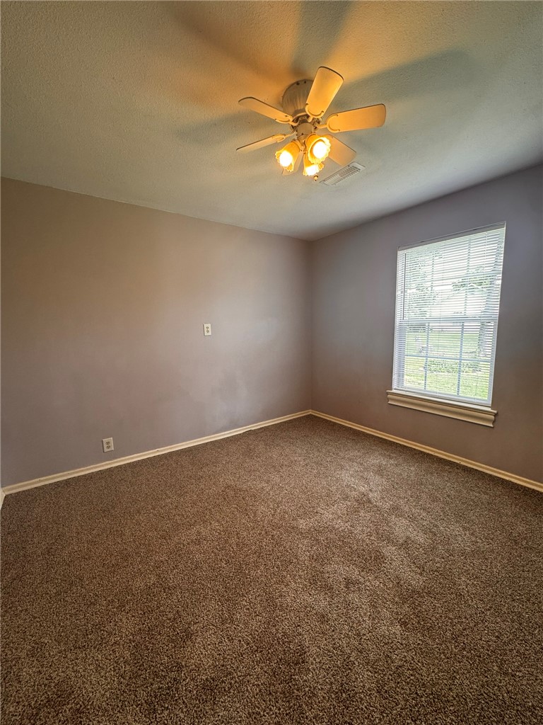 Olivewood Sub Unit 1 Rogers - Residential Lease