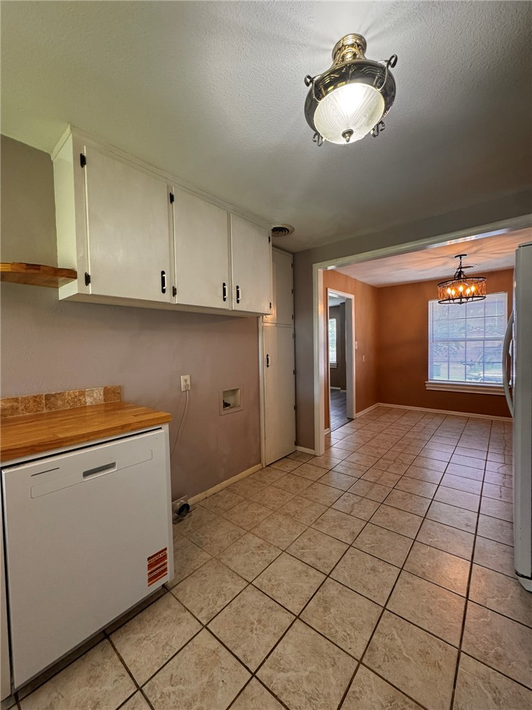 Olivewood Sub Unit 1 Rogers - Residential Lease