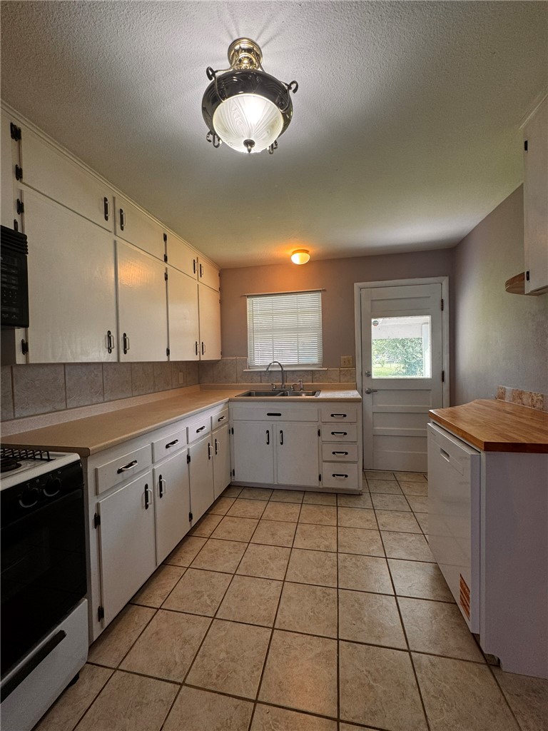 Olivewood Sub Unit 1 Rogers - Residential Lease