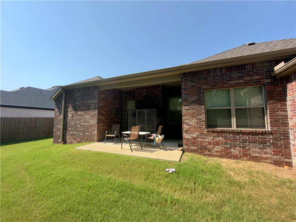 Riverwalk Ph IV - Residential Lease