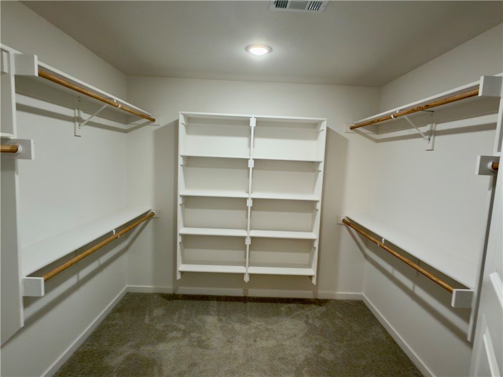 Riverwalk Ph IV - Residential Lease
