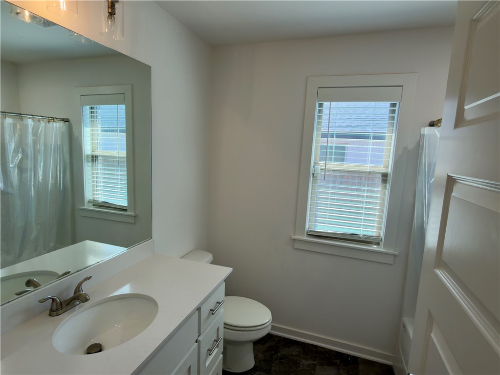Riverwalk Ph IV - Residential Lease