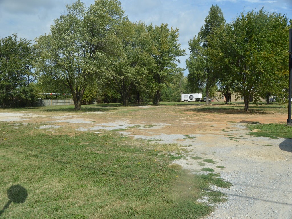 Springdale Outlots - Commercial Sale