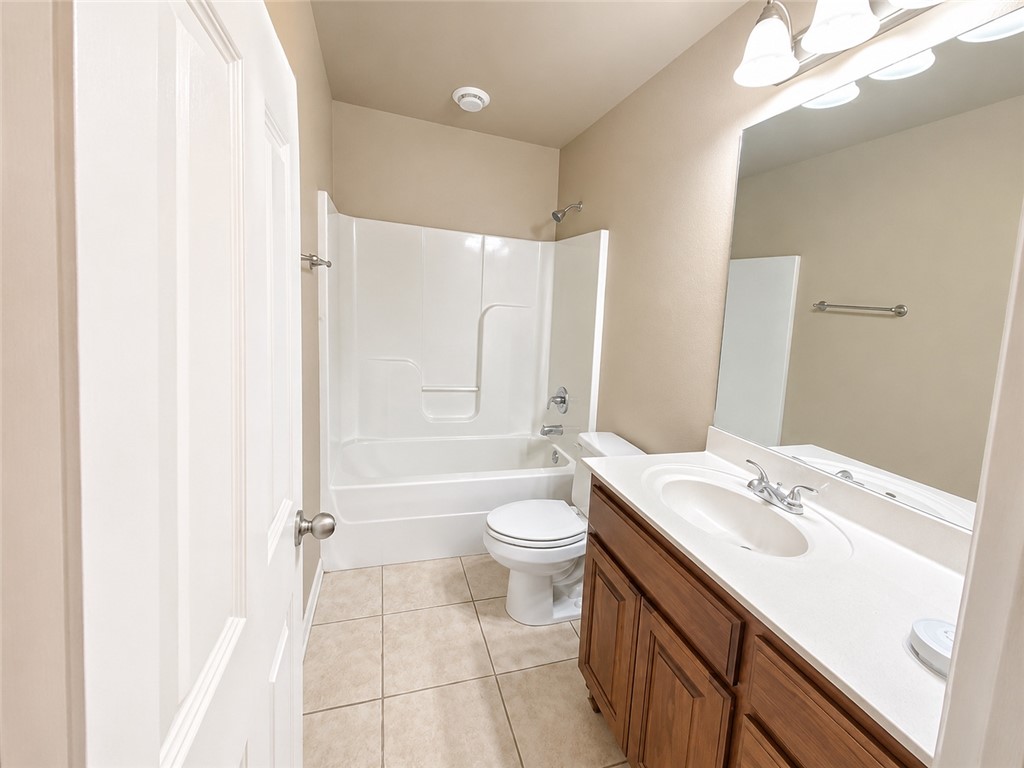 Clearwood Crossings Sub - Residential Lease
