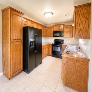 Clearwood Crossings Sub - Residential Lease