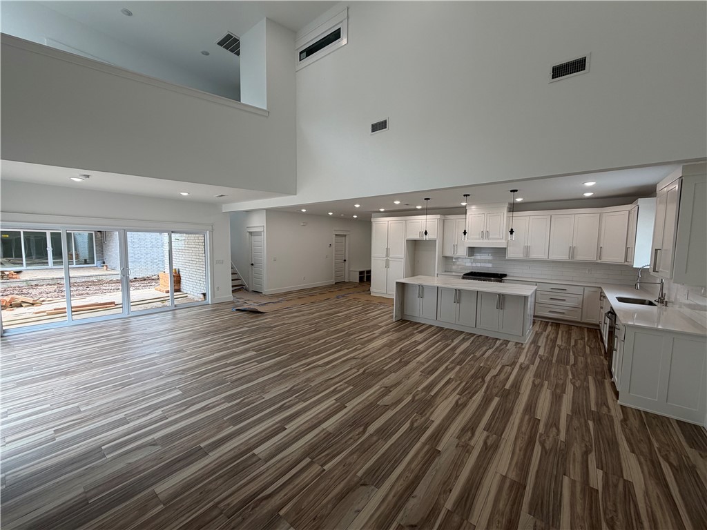 Ora & Sang - Residential Lease