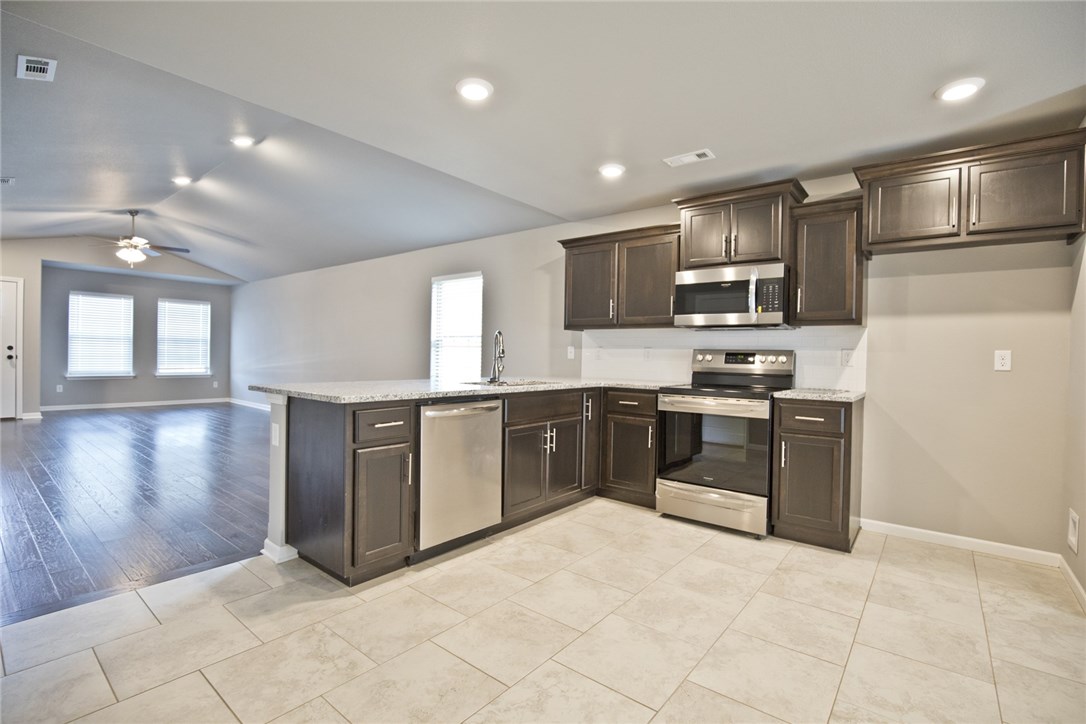 Fox Briar - Residential Lease