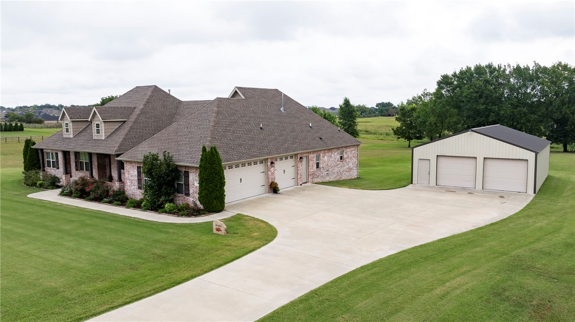 Tontitown Outlots - Residential