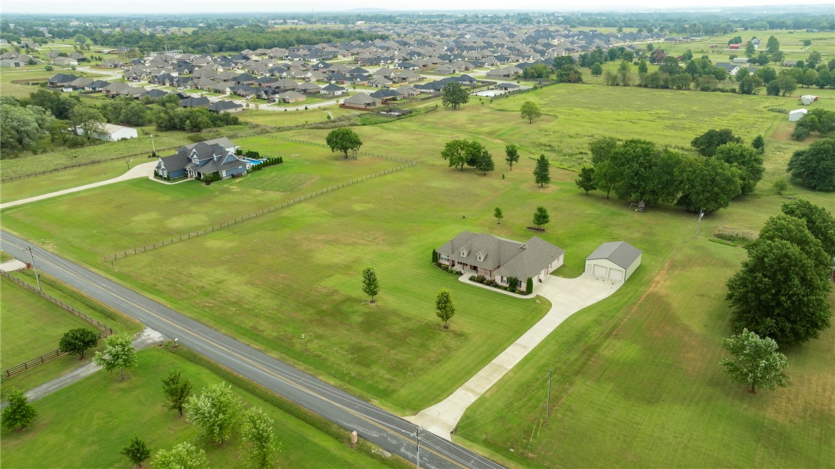 Tontitown Outlots - Residential