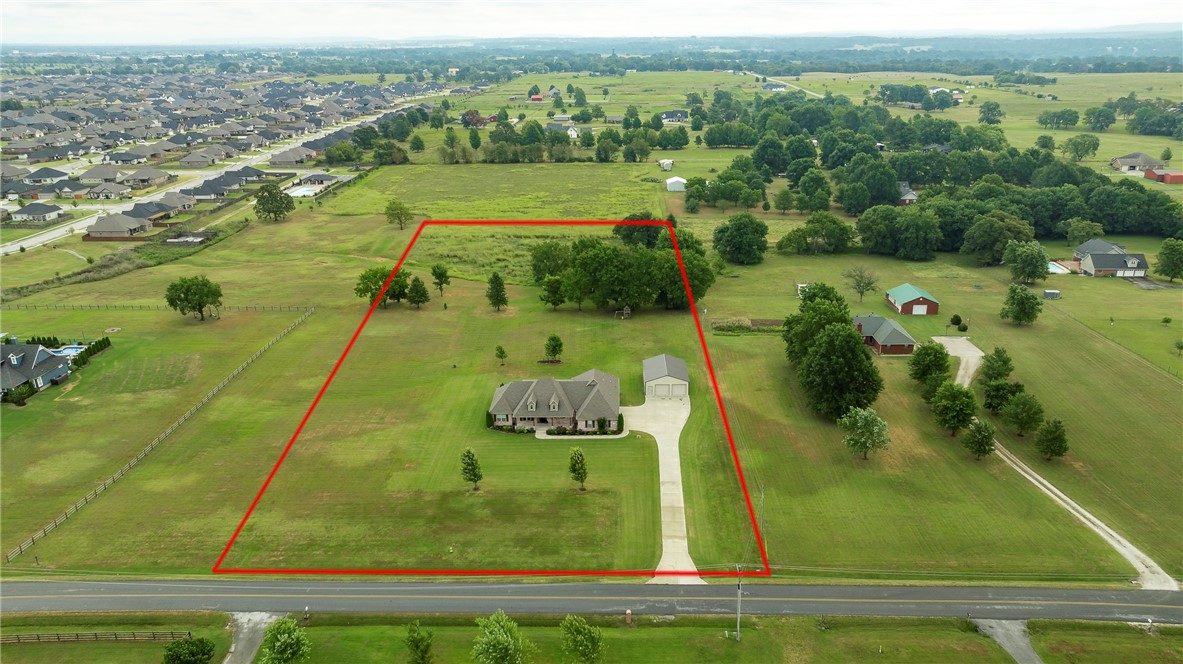 Tontitown Outlots - Residential