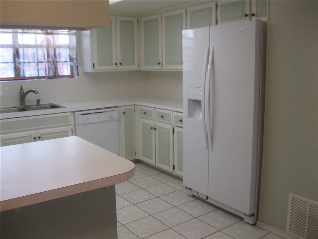 Oak Hill Ii Ph 1-Rogers - Residential Lease