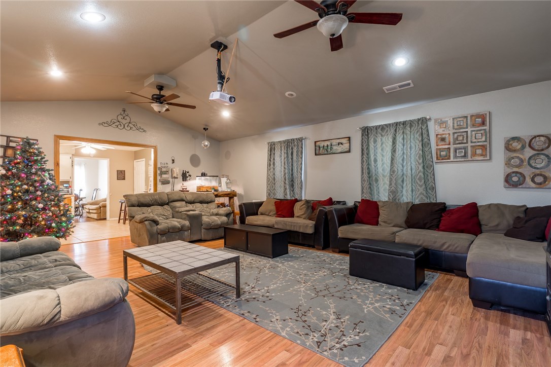 Prairie Oaks One - Residential
