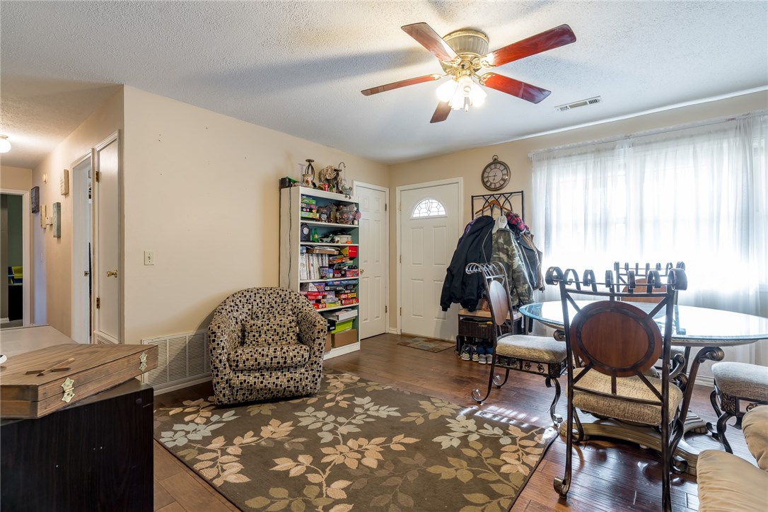 Prairie Oaks One - Residential