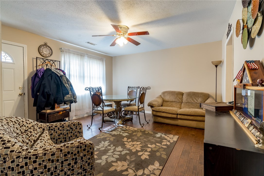 Prairie Oaks One - Residential
