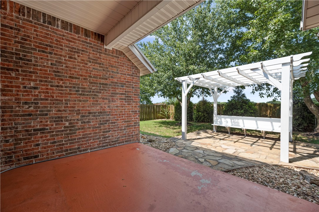 Bellview Residence Add Ph 1 Rogers - Residential