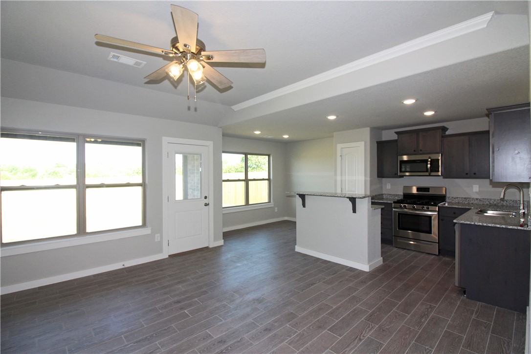 Kimmel Ridge Sub Centerton - Residential Lease