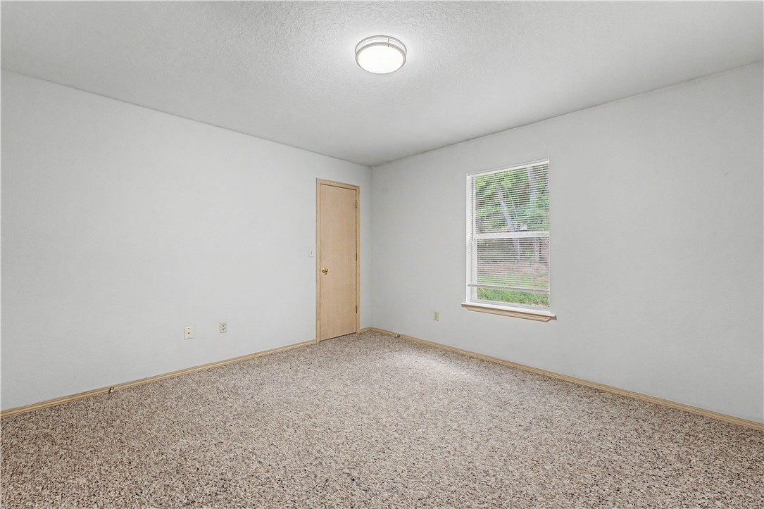 Sequoyah South Ph I - Residential Lease
