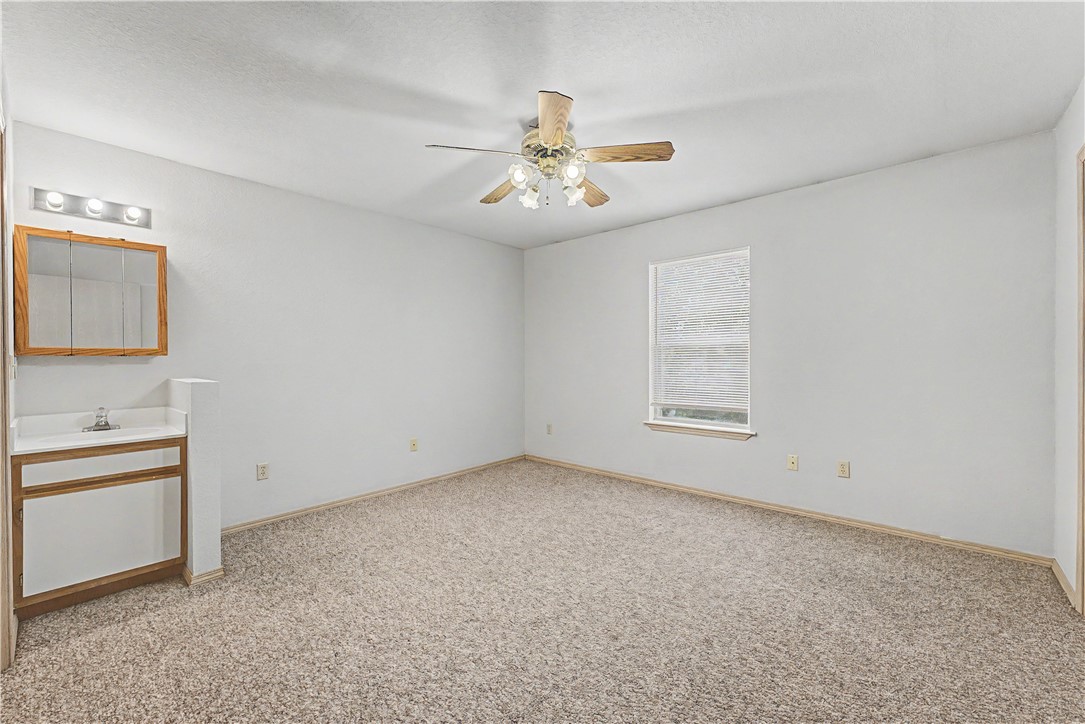 Sequoyah South Ph I - Residential Lease