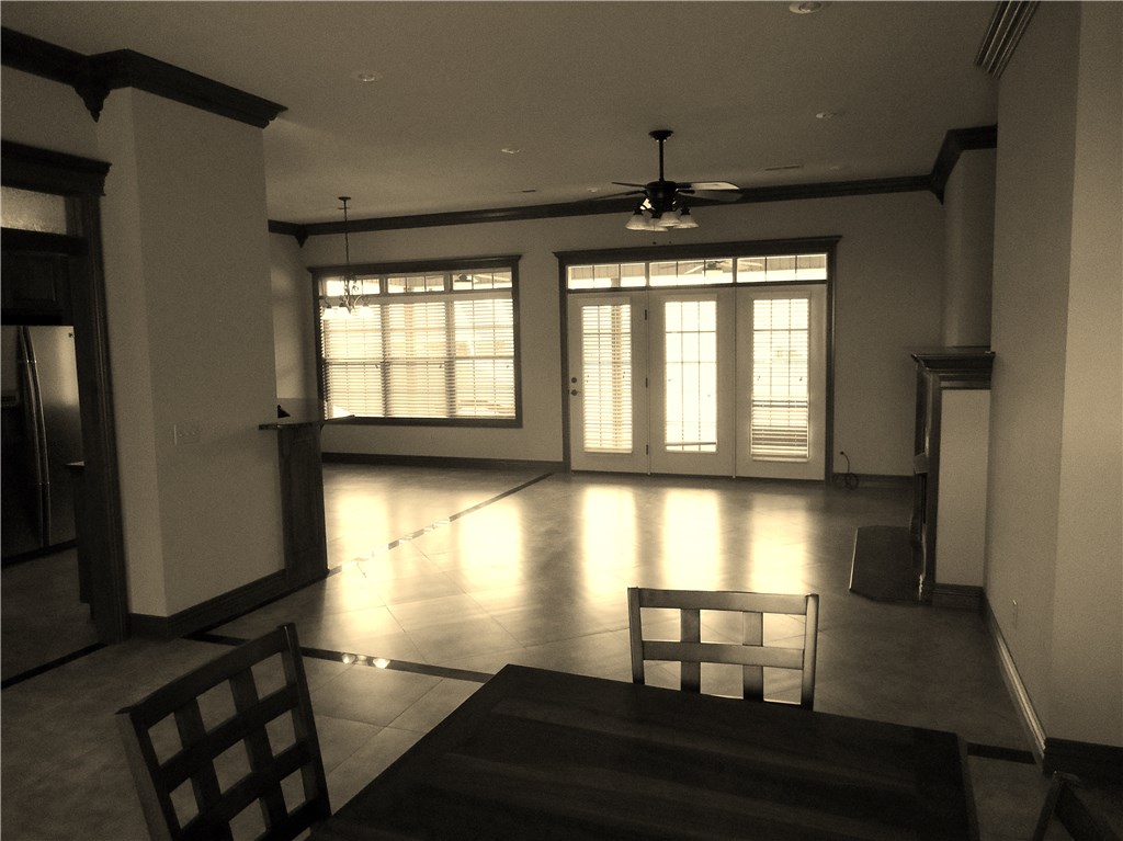 Oxford Ridge Sub Bentonville - Residential Lease