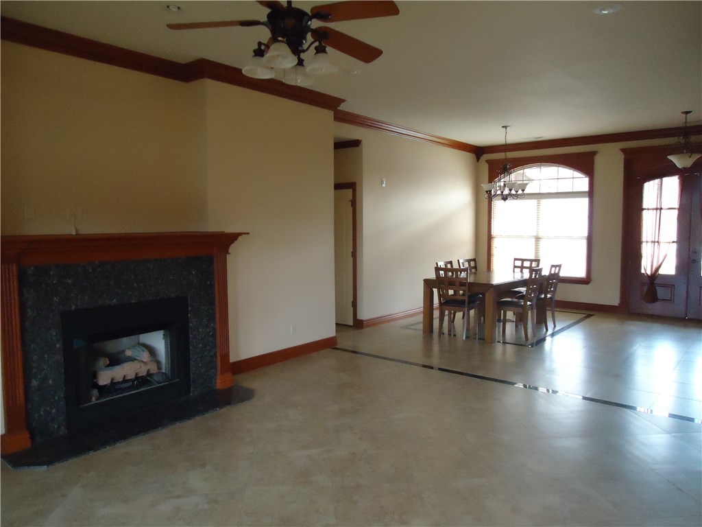 Oxford Ridge Sub Bentonville - Residential Lease