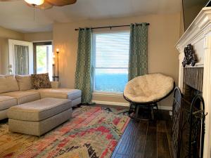 Huntington Place - Residential