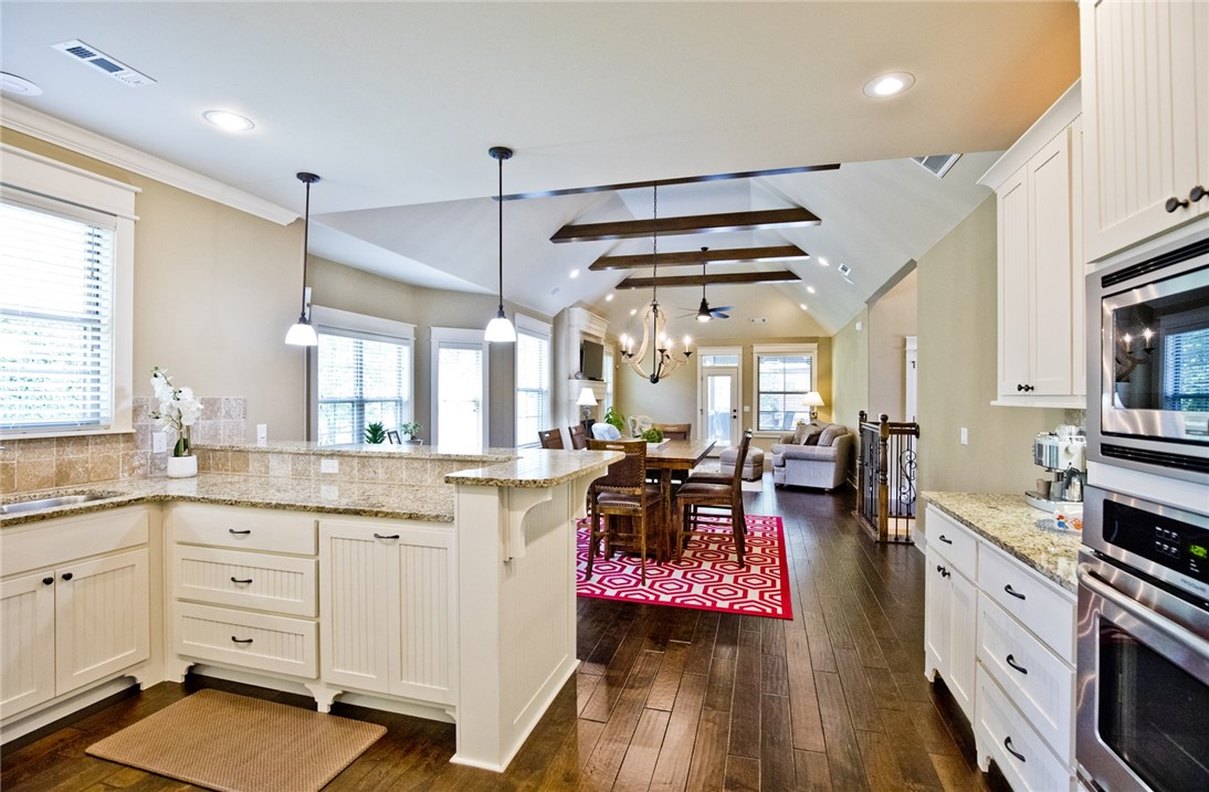 Woods Creek - Residential