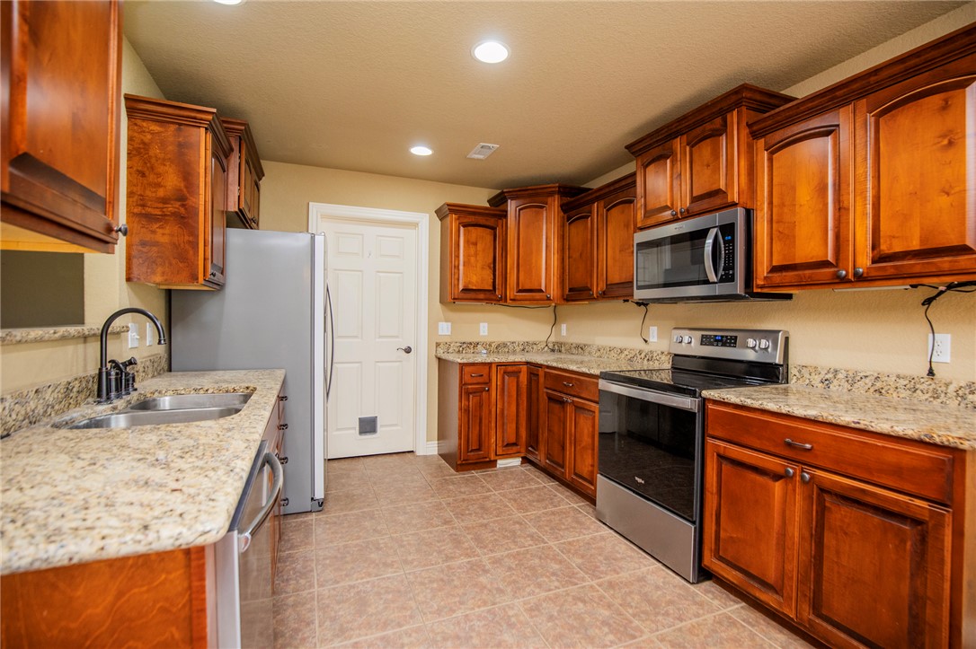 Clabber Creek - Residential Lease