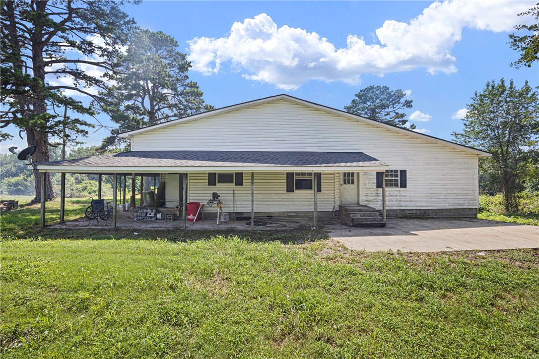 If you’ve been dreaming of wide-open space and peaceful country living, this 10-acre property is full of opportunity. Featuring a country home and a barn, this property offers room to roam, space for animals, hobbies, or simply enjoying the quiet outdoors. Loan will require a rehab loan. 



The home needs some finishing touches, giving you the chance to personalize it and truly make it your own. Whether you explore renovation financing or a construction loan to complete the updates, this property has the potential to become something really special.



Imagine morning coffee on the porch, sunsets over your acreage, and the freedom that comes with owning land.



Opportunity. Space. Potential.

All that’s missing is you.