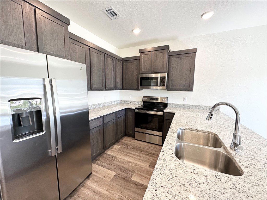 Towne West Sub Ph Iiiiv - Residential Lease