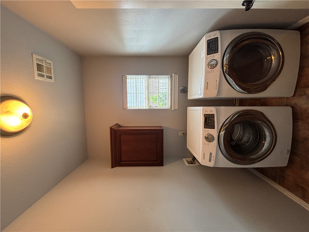 Windwood - Residential Lease