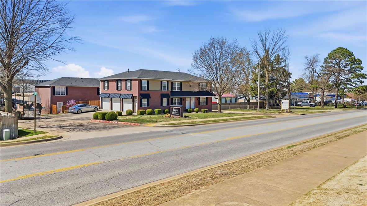 33-20-30 Bentonville - Residential Lease