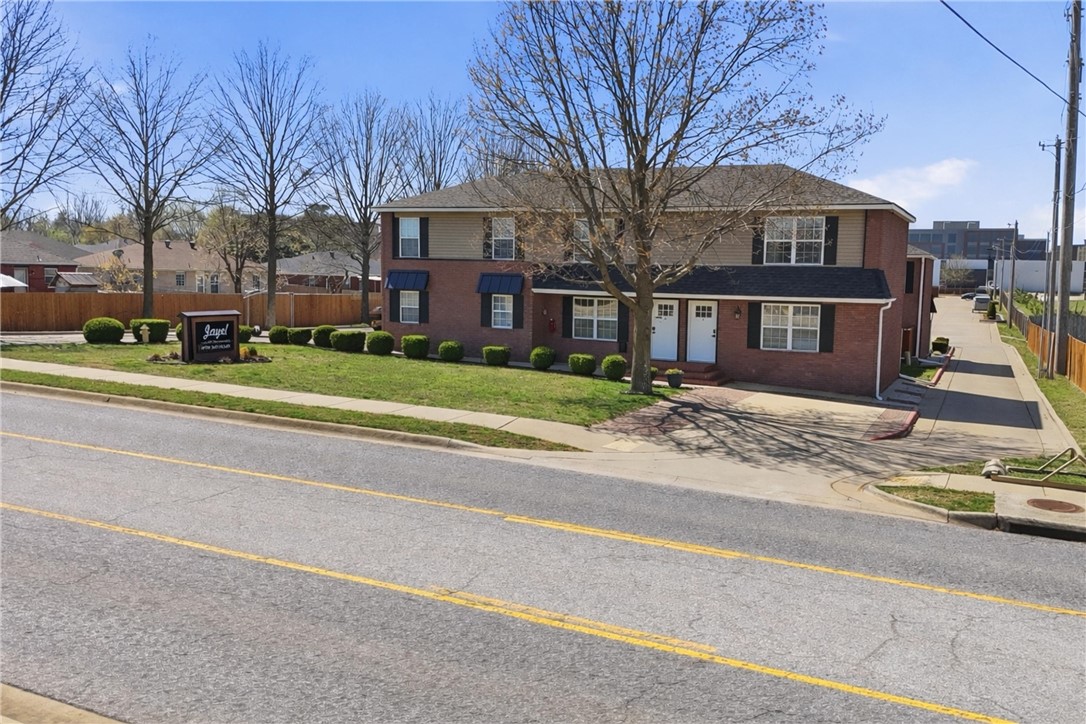 33-20-30 Bentonville - Residential Lease