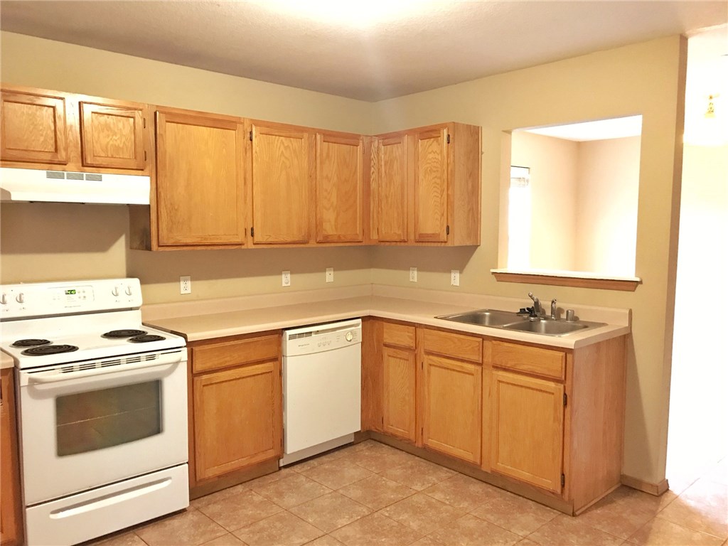 Butterfield Gardens - Residential Lease