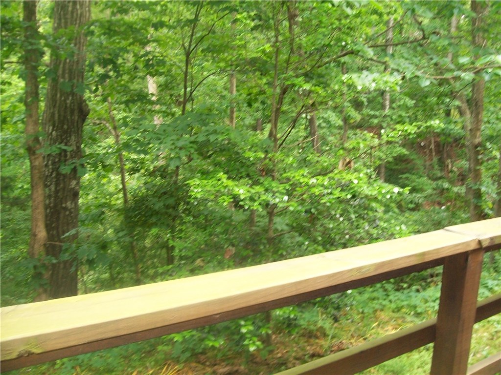 Townhouse Tct 3 A/K/A Drake Court Bvv - Residential