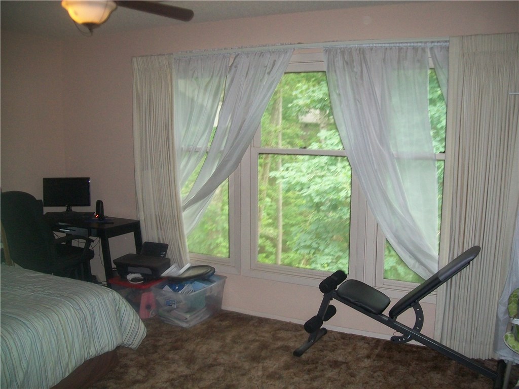Townhouse Tct 3 A/K/A Drake Court Bvv - Residential