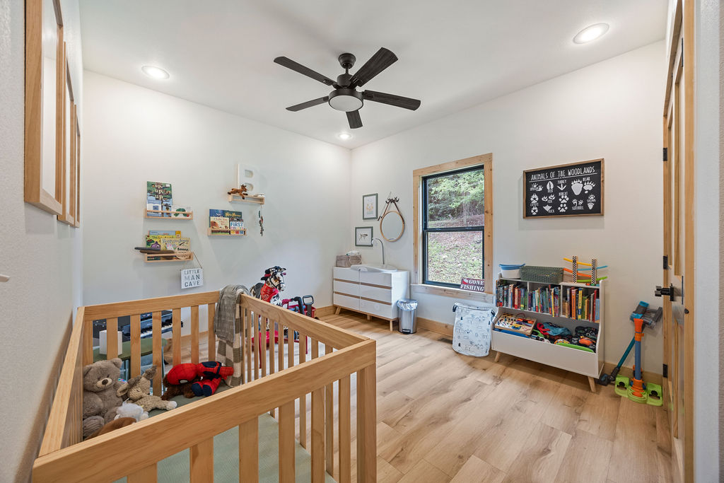 n / a - Residential
