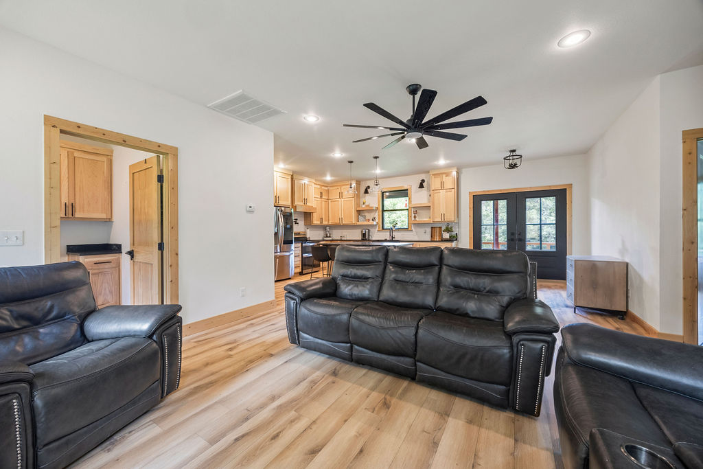 n / a - Residential