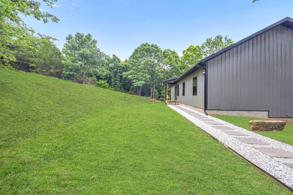 n / a - Residential