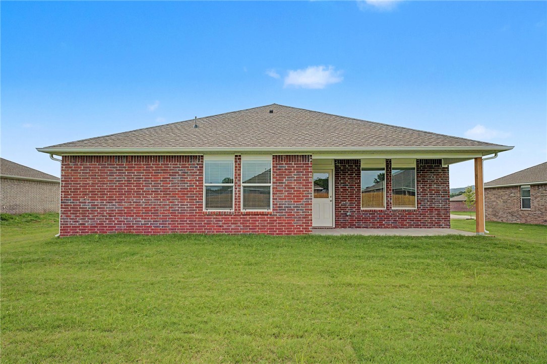 Wagon Wheel Crossing - Residential Lease