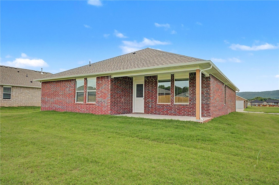 Wagon Wheel Crossing - Residential Lease
