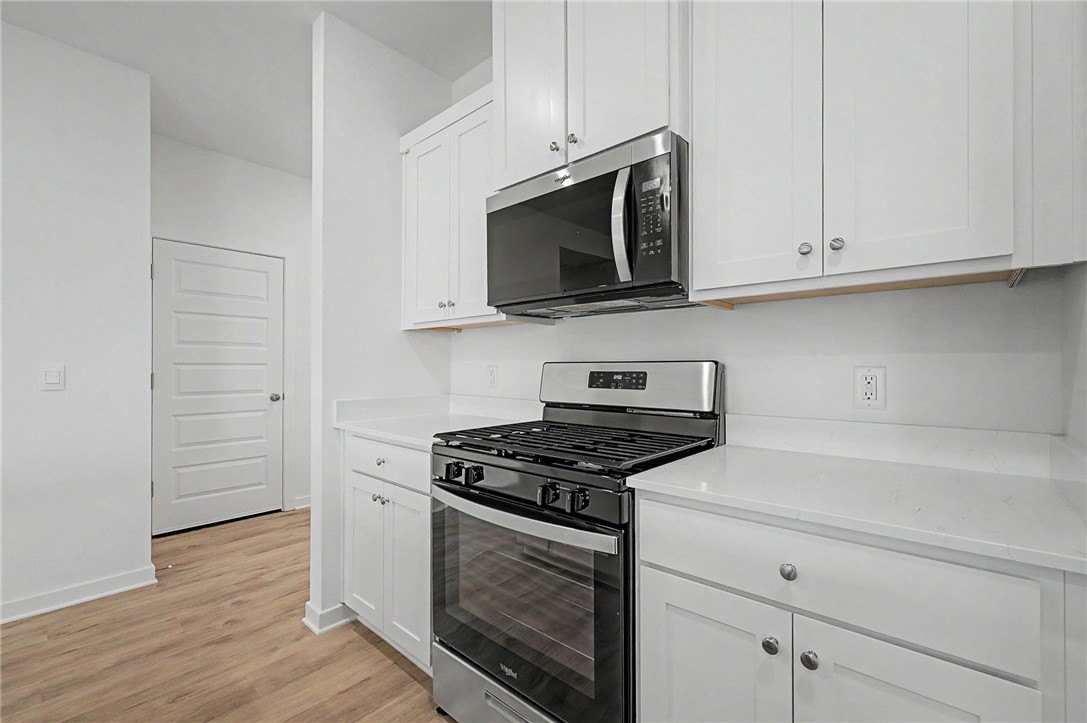 Wagon Wheel Crossing - Residential Lease