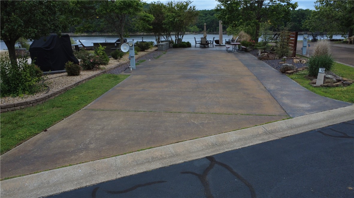 Outdoor Resorts In The Ozarks - Land