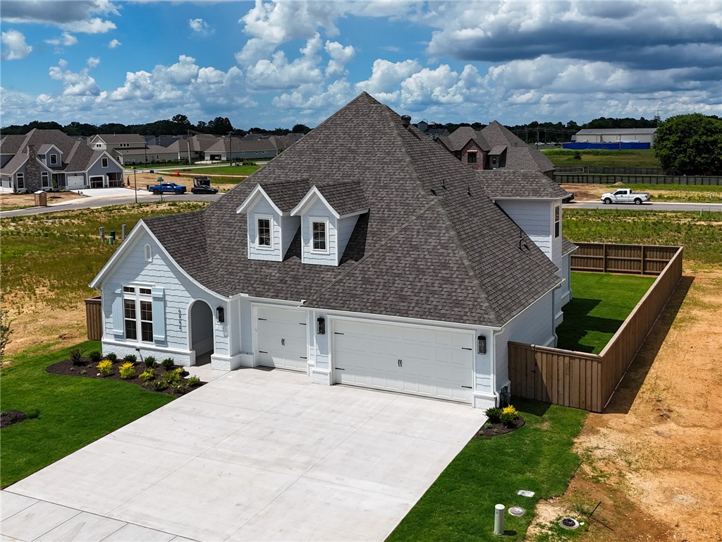 County Line Square - Residential