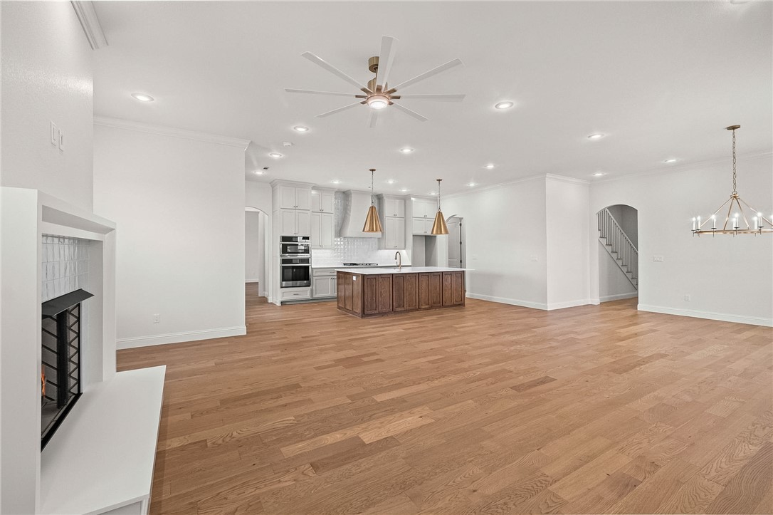 County Line Square - Residential