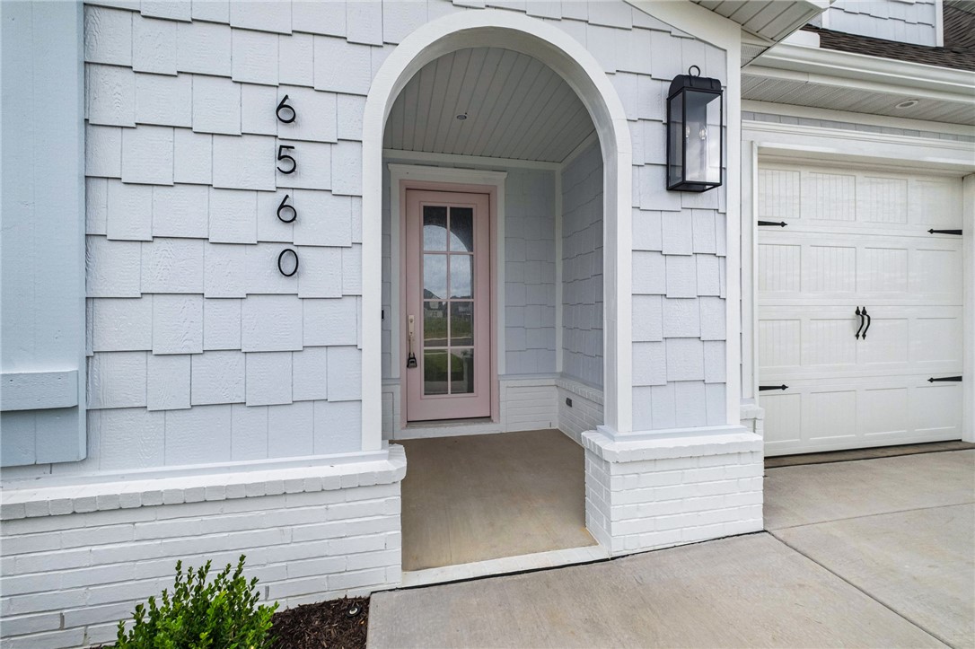 County Line Square - Residential