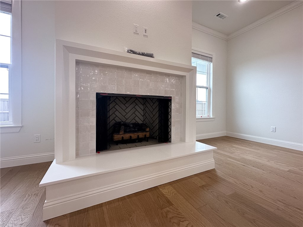 County Line Square - Residential