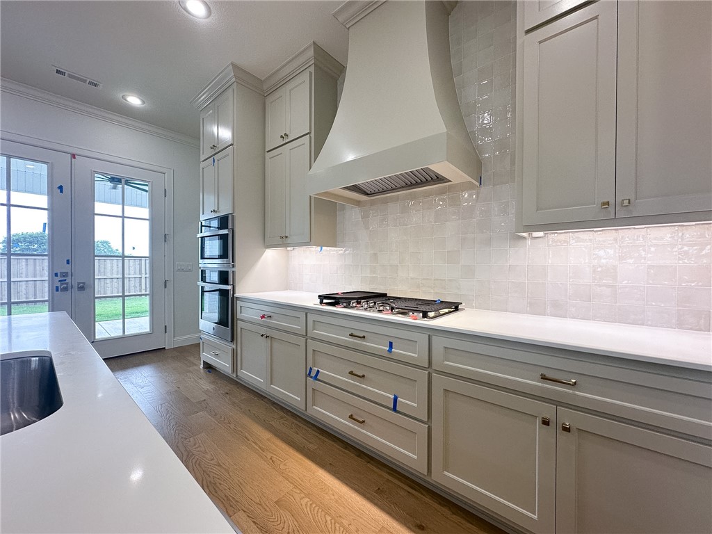 County Line Square - Residential