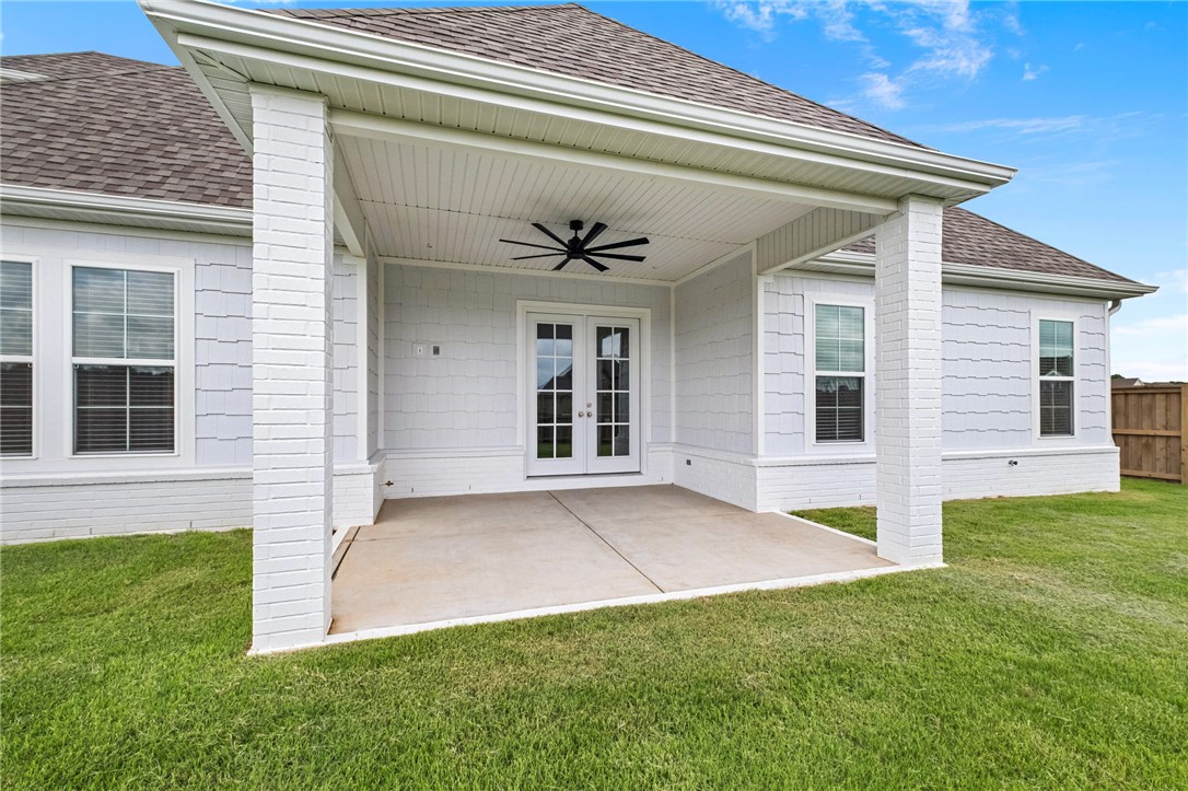 County Line Square - Residential