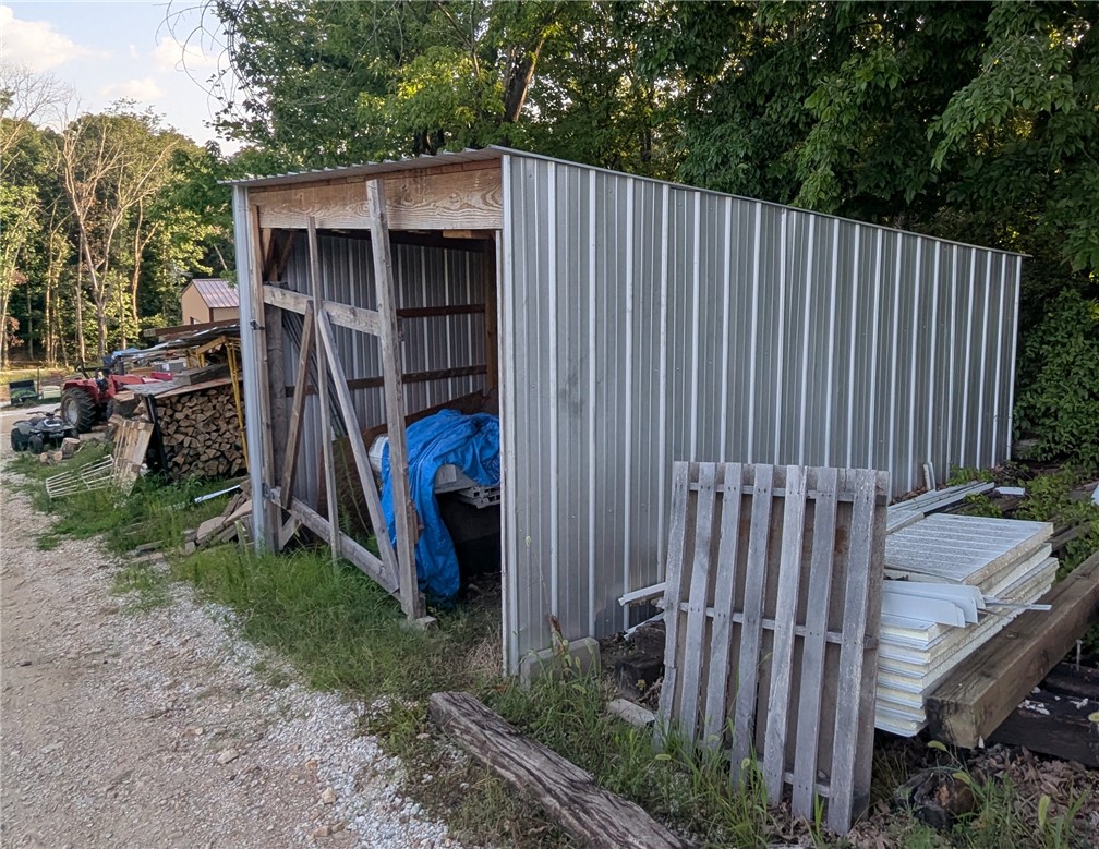16-19-29-RURAL - Residential